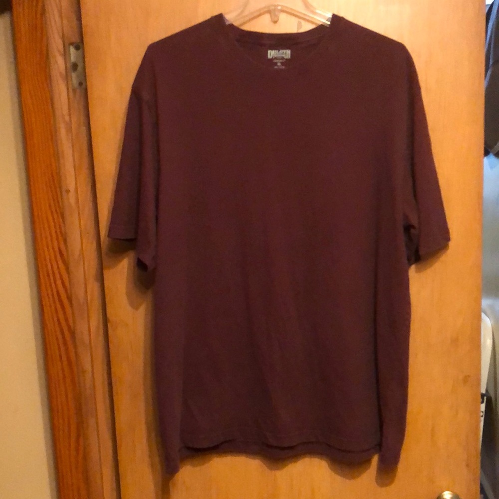 Duluth Trading Company Long Tail T, XL, short sleeve, burgundy.